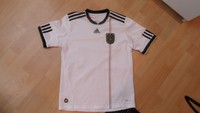orig. DFB DEUTSCHLAND TRIKOT Gr. 152, KURZARM, ADIDAS, gut erhalten !