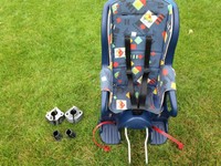 Römer Fahrradsitz Jockey mit zwei Haltern