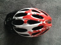 Uvex Jugend Fahrrad Helm 52-57 cm rot/schwarz/silber 
