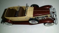 1:18 MODELLAUTO SAMMLUNG Metal DYERSVILLE IA 864 K Modell Auto Sammlerstück 
