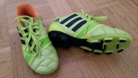 ADIDAS Fussballschuhe Gr. 32 Fussball Schuhe Stollenschuhe 