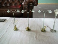 4 gut erhaltene,alte Fleischmann? Bahnsteiglampen,Licht funktioniert