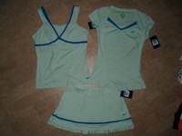 NIKE Tennisrock + 2 Tops (3-tlg.), Gr.M, Mint, neu
