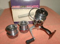 WFT BRAID SPIN EXACT 4000 Spinrolle mit 3 Spulen,7 Kugellager,gebraucht