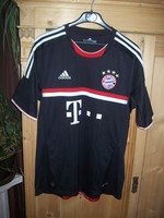 FC Bayern München Trikot Gr.L