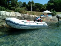 Schlauchboot mit Motor 