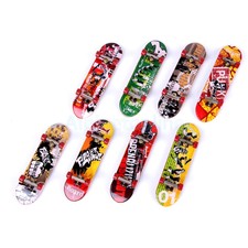 1Pc Mini Finger Skateboard Fingerboards Skate Boarding Kit Kids Boy Game Toy