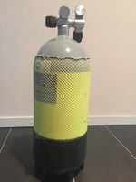 AQUALUNG Tauchflasche 15 Liter im TOP Zustand da nur selten benutzt