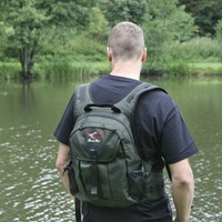 Iron Claw Back Pack - IC Spinntasche Angeltasche Tasche Angelbox Angel Tasche