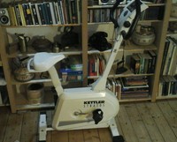 Kettler Heimtrainer Stratos Trainingscoputer Pulsmesser Fahrrad