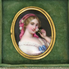 Vintage Russian 14k Yellow Gold Hand Painted Cameo Twisted Wire Frame Brooch Pin