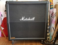 Marshall 1960 AV (schräg) 4x12" Marshall G12 Celestion