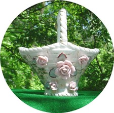 Vtg Lefton Wall Pocket Vase Rose Basket w Gold Trim 6" Figurine Display Use