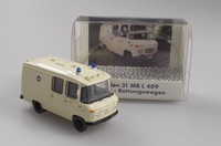 Wiking 1:87 H0,Mercedes L409 Rettungswagen Polizei Berlin Lechtoys Sondermodell 
