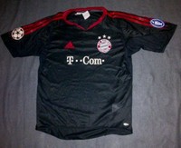 FC Bayern München Adidas Trikot Champions League 2004-2006 T COM 26 DEISLER