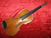 +++ Sehr alte 4/4 Geige zur grundlegenden Überarbeitung +++