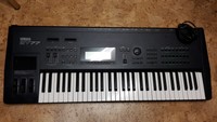Synthesizer, Yamaha SY77