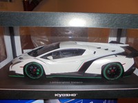 KYOSHO C09501WG Lamborghini Veneno weiß metallic - 1:18 #NEU in OVP