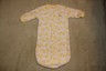 BOY OR GIRL 0-9 MONTHS BABY SACK/SLEEPING BAG I LOVE HUGS YELLOW CHICKS 