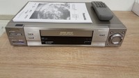 7 Kopf S-VHS Recorder Panasonic NV-HS960EG-S mit FB/BDA 12 Monate Garantie*