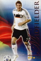 FUTERA ONLINE 2010 - MIDFIELDERS 2 - BASE CARDS Gold Foil # 601 - 650 to choose