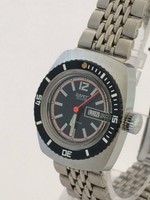 CAMY GENEVE 3700 QUARTZ OROLOGIO OLD STOCK DAY DATE Vintage STEEL UHR MS79 DE