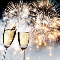 Silvester Hamburg 2 Nä. Htl. ÜF + Musical Der König der Löwen PK 2 ab € 269,-