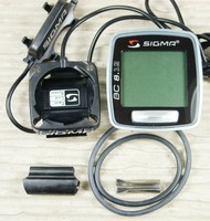 SIGMA BC 8.12 TACHO 8 FUNKTIONEN KABELGEBUNDEN HALTER FÜR LENKER GUMMI MAGNET