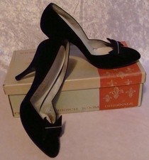 Vintage 1940s Black Suede Shoes Bow Bow tie High Heeled 1940s Shoes Swing Dance