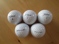 50 Stück Golfbälle Titleist Pro V1 AAA