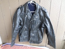 Men's Vintage 40s - 60s Black Leather Motorcycle Jacket with Harley Patch (j717)