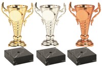 Kleinpokale 13 cm hoch in Gold/Silber/Bronze Einzeln oder  3erSerie auf Sockel