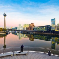 Düsseldorf im schönen Derag Living Hotel - 1ÜF 2P -Luxus Reise Urlaub Kurzreise