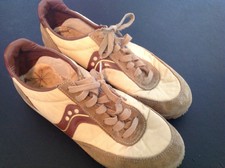 Vintage Saucony Tennis Jogging Shoes Style 1485-2 sz 9