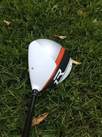 Taylor Made R1 (RH, Regular)  mit Popeye Haube