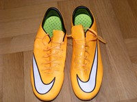 Nike Mercurial Fußballschuhe orange Stollen Gr. 44