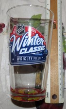Rare 2009 Chicago Blackhawks Winter Classic NHL Beer pint Glass wrigley field