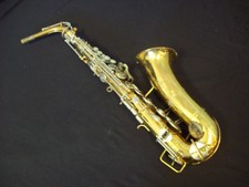 VINTAGE BUNDY By SELMER USA ALTO SAXOPHONE + CASE 
