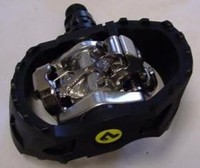 Shimano Pedal PD-M424 SPD PDM424 mit Käfig + Cleats Neu