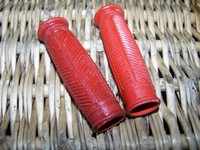 unbenutzter Satz Fahrradgriffe rot Griffe Fahrrad Maw Steppke Diamant Mifa Möve 