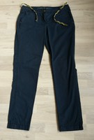 chice Chinohose von s.Oliver, Gr. 40, dunkelblau, neuwertig, nur einmal getragen