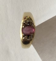 Goldring 585 er Gold mit Kleinen Diamanten 