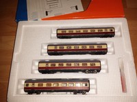 Roco 43015 H0 TEE Ergänzungs-Set 4-teilig - zum Triebzug VT 11.5