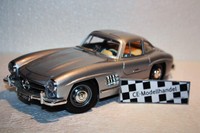 Mercedes-Benz 300 SL • 1954 • Bburago • 1:18