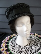Terrific Vintage 1950's/1960'S Black Straw Hat Hahne & Company