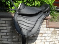 Sattel ,baumlos, Sitzgröße für Erwachsene, schwarz,Leder