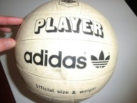 Alter Fussball Adidas - PLAYER 