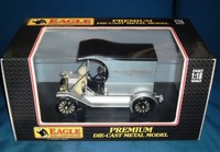 1:18 Ford Model T Delivery Truck - silber - EAGLE - NEU in ungeöffneter OVP