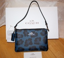 coach wristlets ad-1000-232