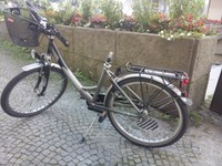 Tolles Hercules-Damenfahrrad, 7-Gang, Rücktritt, Ständer, Gepäckträger, defekt
